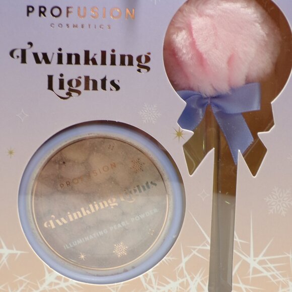 Face Powder Holiday Gift Set Twinkling Lights - Picture 2 of 5